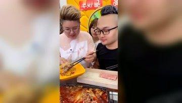 娱乐吃瓜酱人际交往,揭秘人际交往中的趣味与智慧